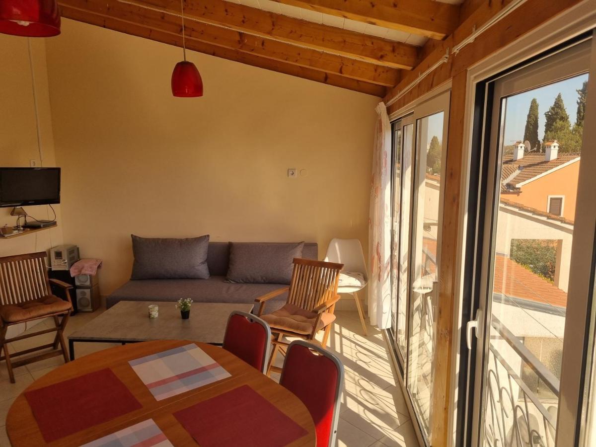 Greenview With Parking Appartement